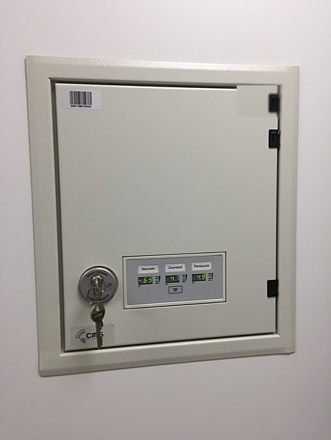 Medische gassenkast met bewaking